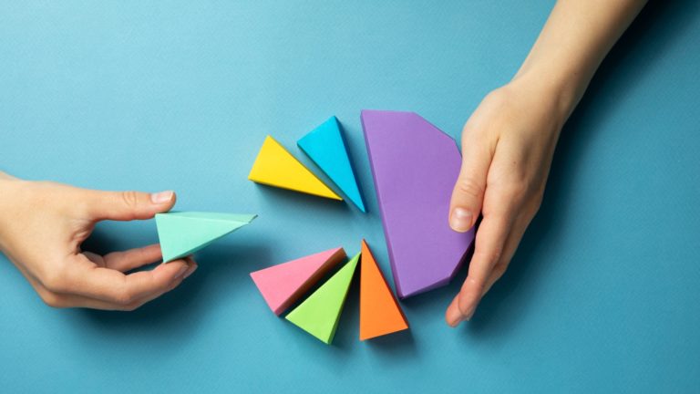 Nelle AI il competitor più forte non coincide sempre con quello che vedi in SERP. Con AI Competitor di SEOZoom non fai un semplice confronto tra march